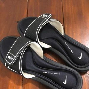 Nike Slides